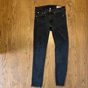 rag & bone women's Skinny Black raw hem jeans